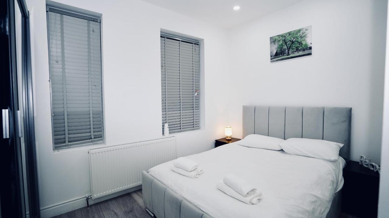 E2M Stays Lovely Apt Close To Ilford Station With Free Parking Luaran gambar